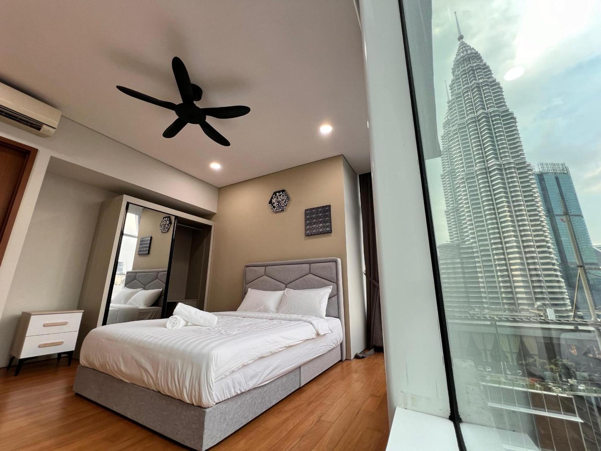 Sky Suites At Klcc By Mitstay Kuala Lumpur Eksteriør bilde